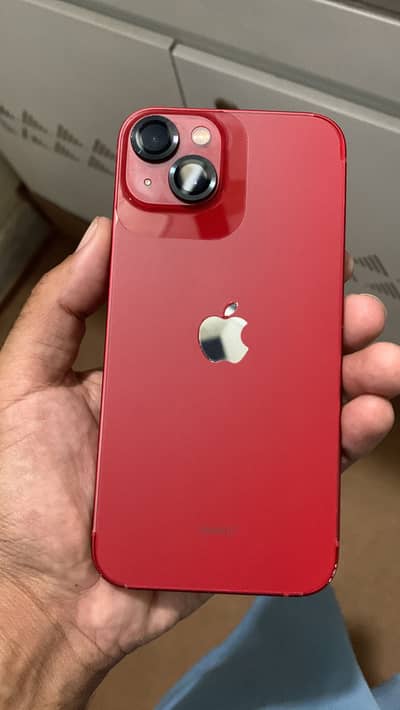 iPhone 13jv 128gb battery health 80 waterpak