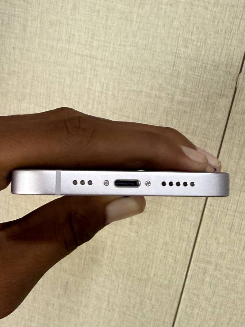 Apple iPhone 14 5