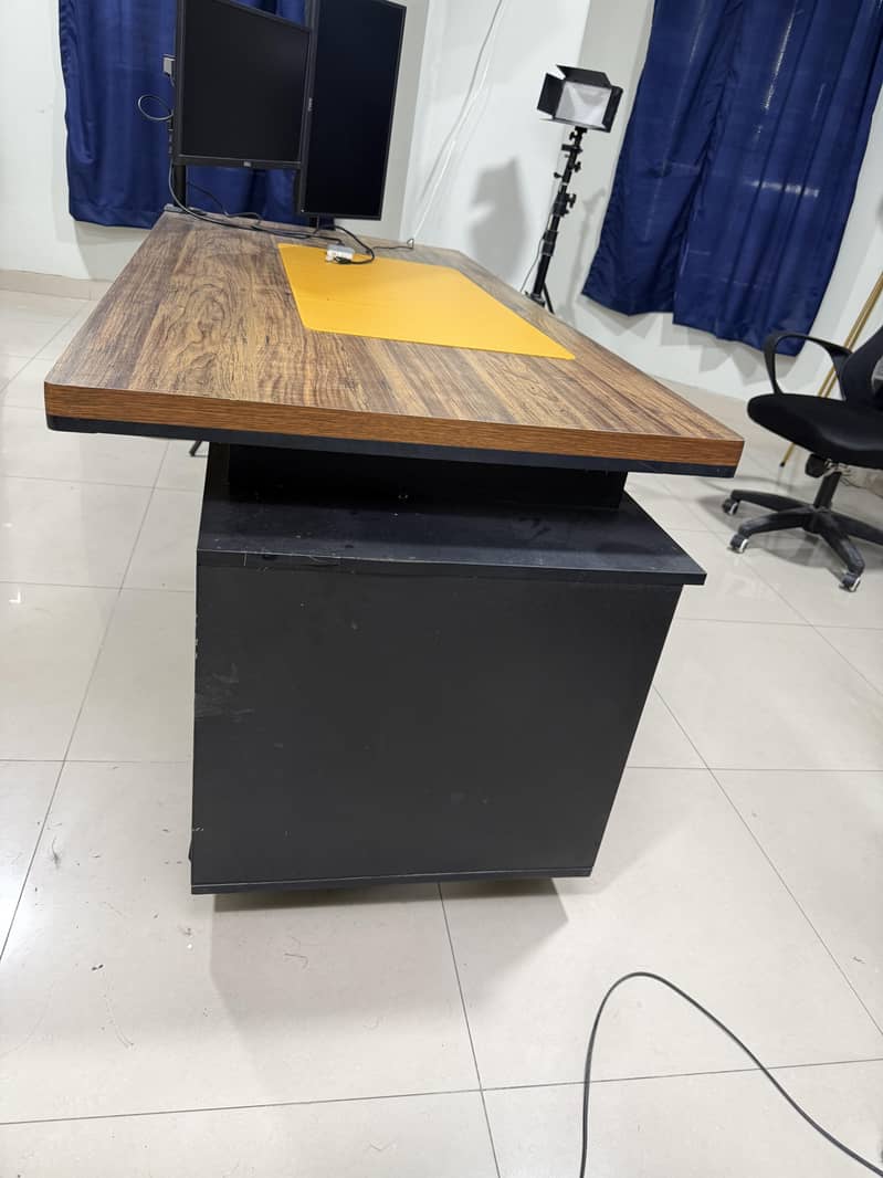Office Work Table 8