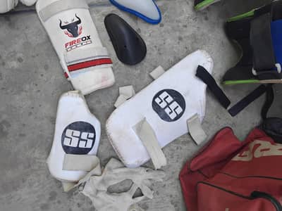 Cricket kit urgent