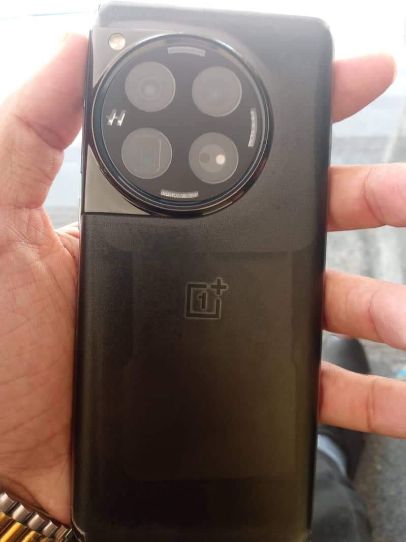 One Plus 12 5