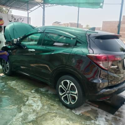 Honda Vezel 2016