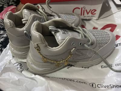 Sneakers with chain