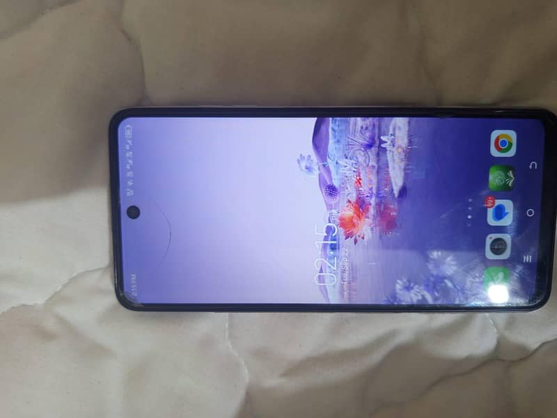 Tecno spark 20 0
