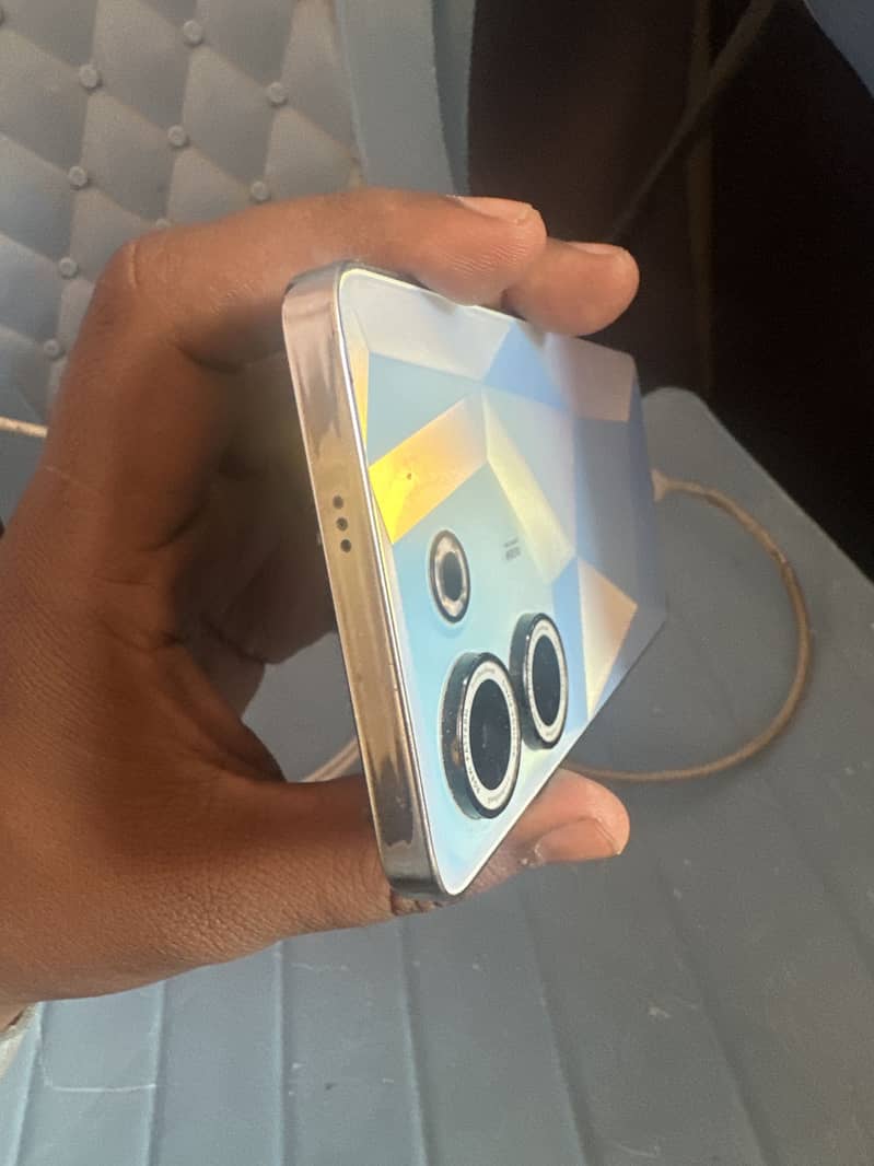 Tecno CAMON 20 5