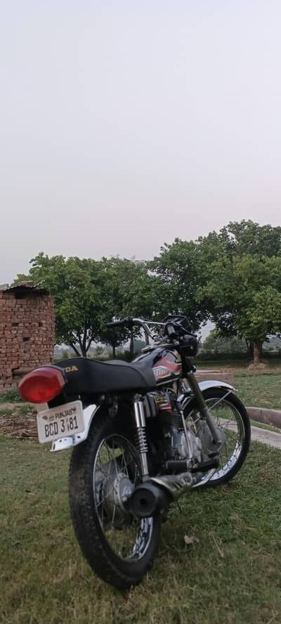 bilkul new condition hai