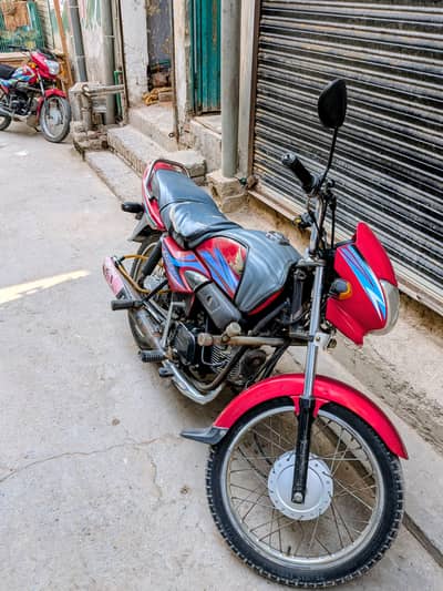 Honda Pridor 2017 one hand use candtion fine