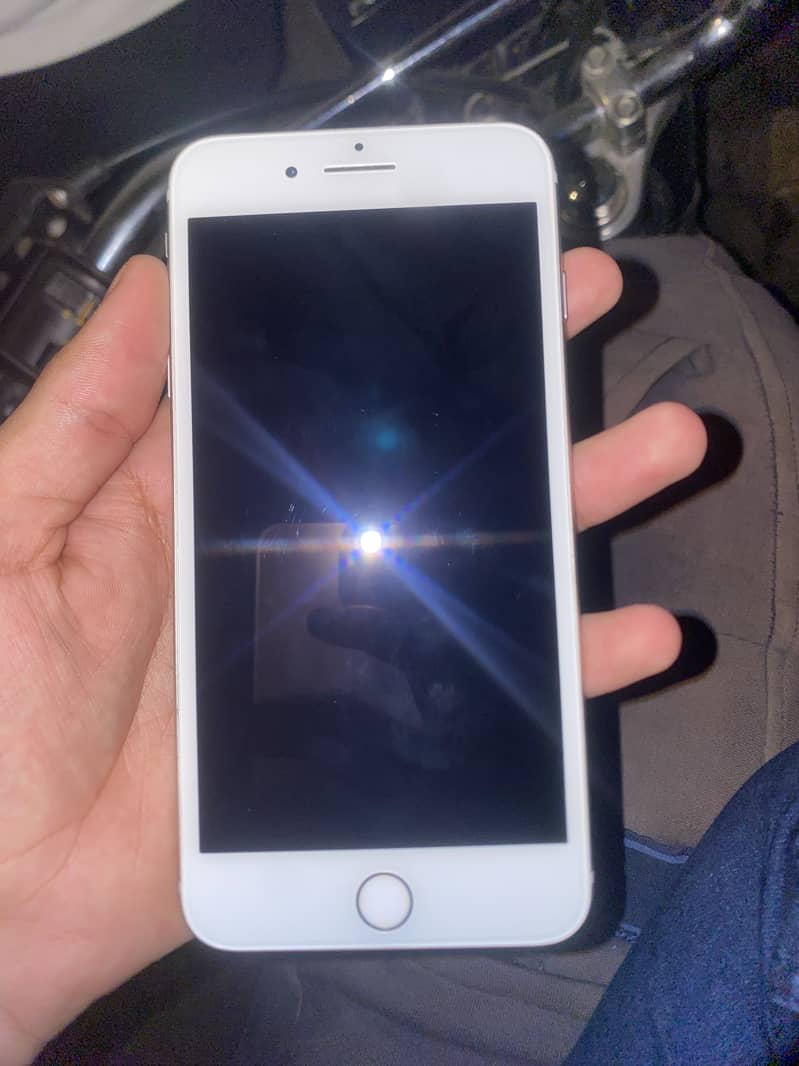 Apple iPhone 8 Plus sim working 1