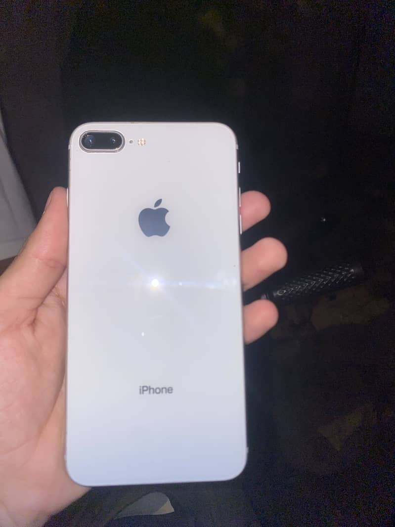 Apple iPhone 8 Plus sim working 2