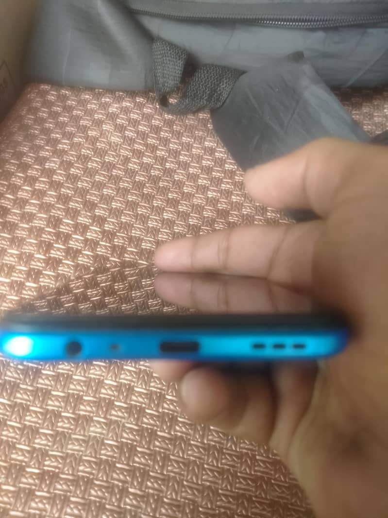 OPPO A53 3