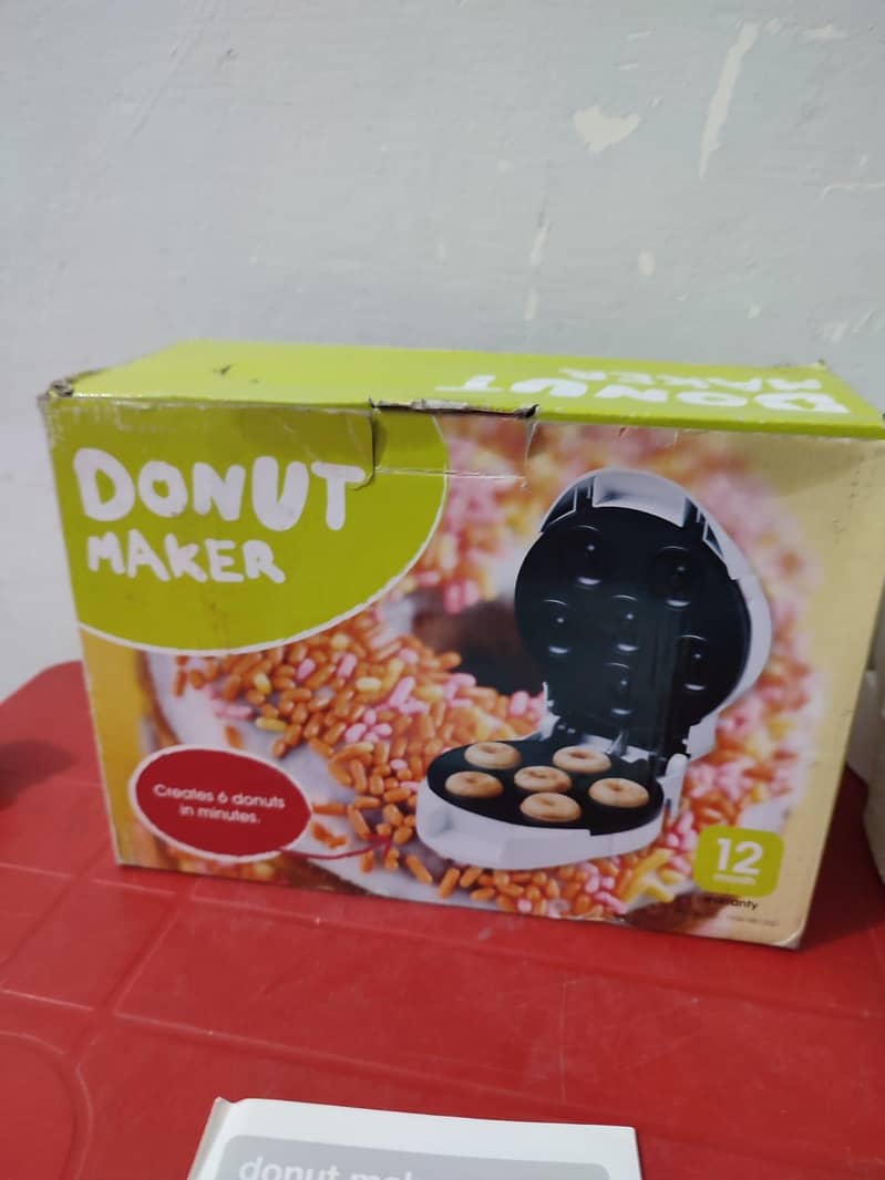 Homemaker Automatic Electric Donut Cake Maker 4