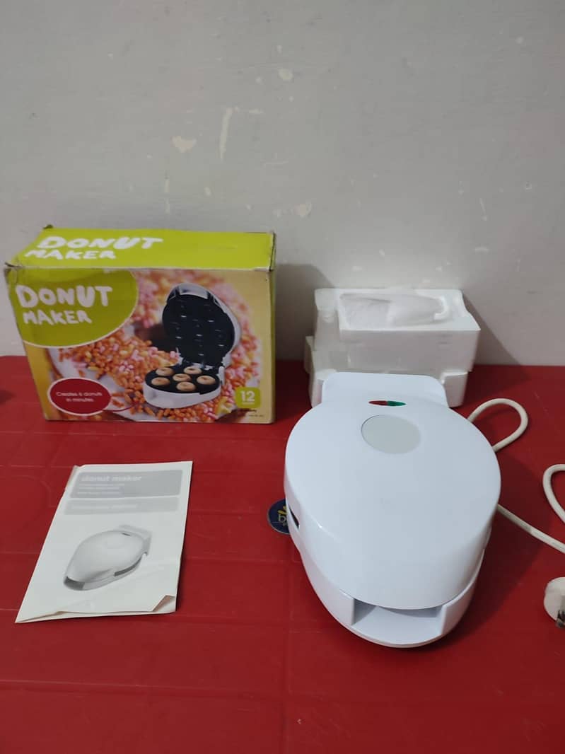 Homemaker Automatic Electric Donut Cake Maker 9