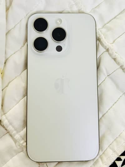 Apple iPhone 15 Pro Box