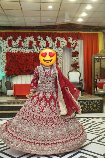 bridal lehenga one time worn like new urgent sale