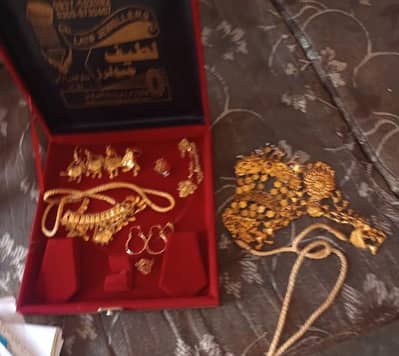 5.5 told gold 430000 per 1 tola