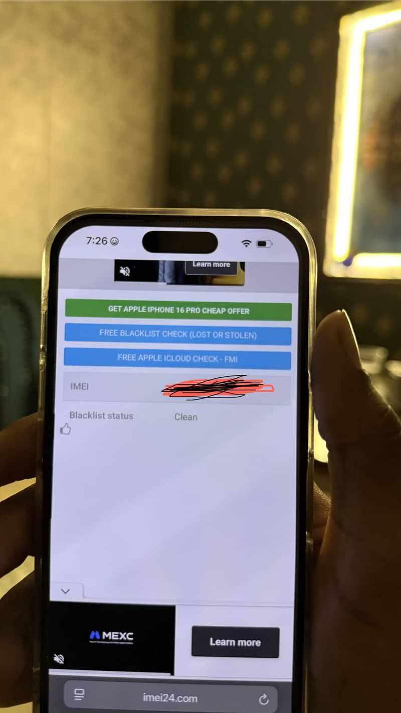 Apple iPhone 16 Pro 8