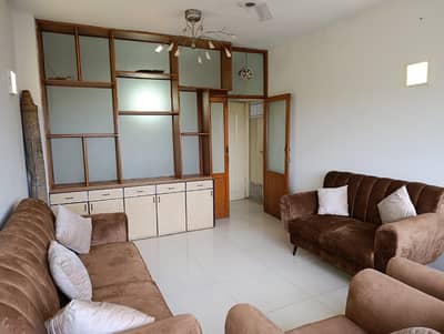 Main Shahra E Faisal 3 Bed, 1750 Sqft, Apartment For Sale.