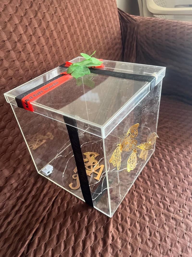 acrylic box 2