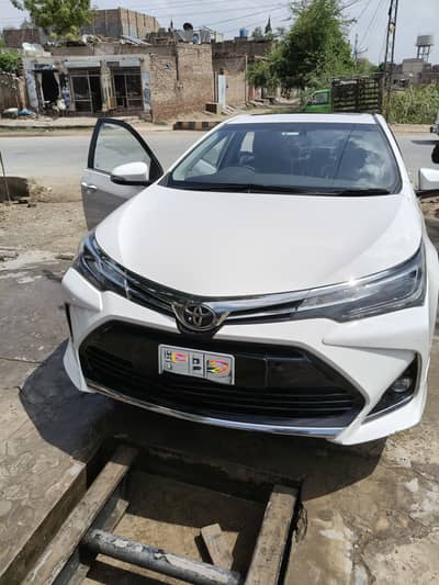 Toyota Altis Grande 2025