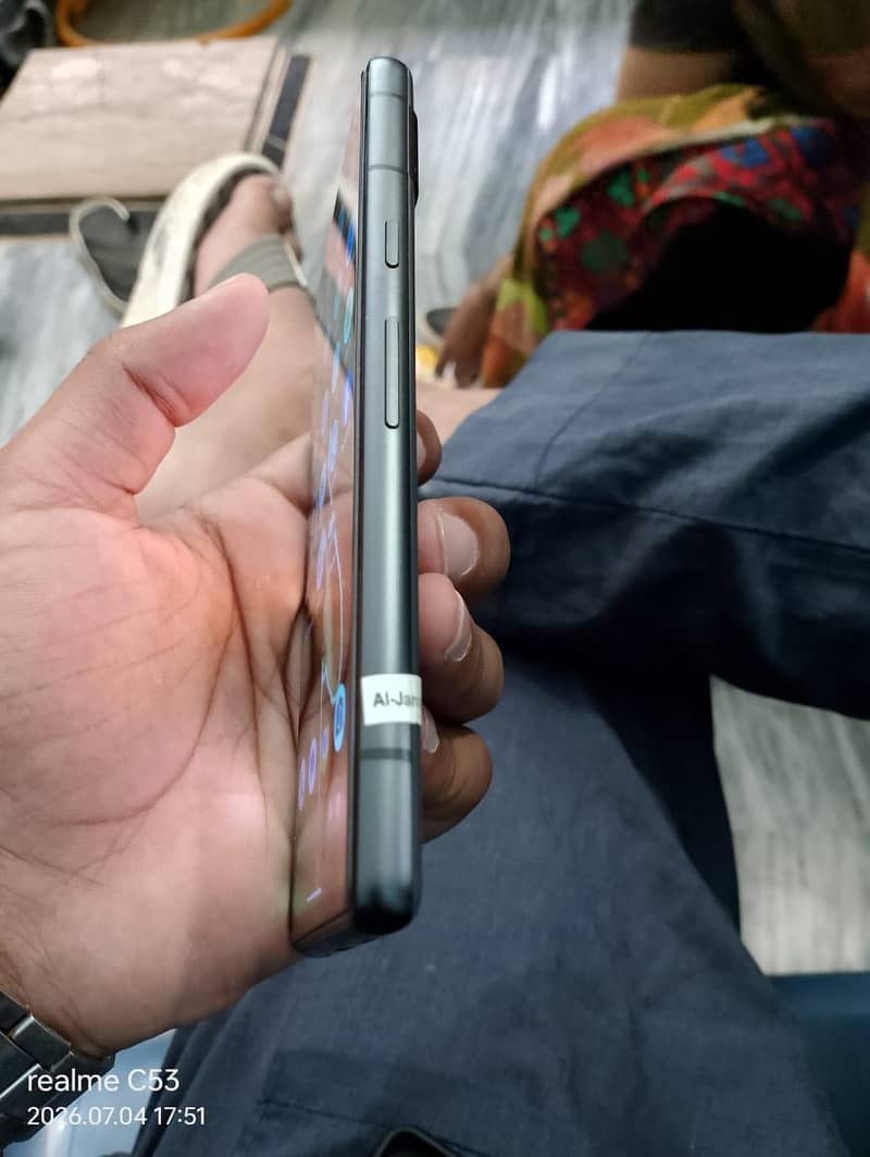 Google Pixel 7a 3