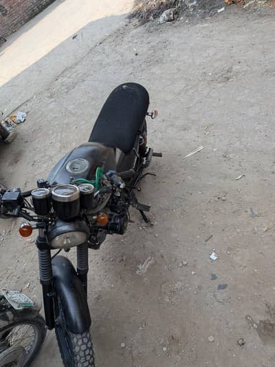 Hi speed bike used good condition no work required just buy and drive