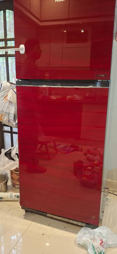 HAIER REFERIGERATOR ENERGY SAVER GLASS DOOR FOR SALE @ 75000 Rs/-