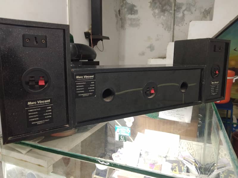 mini speakers 3