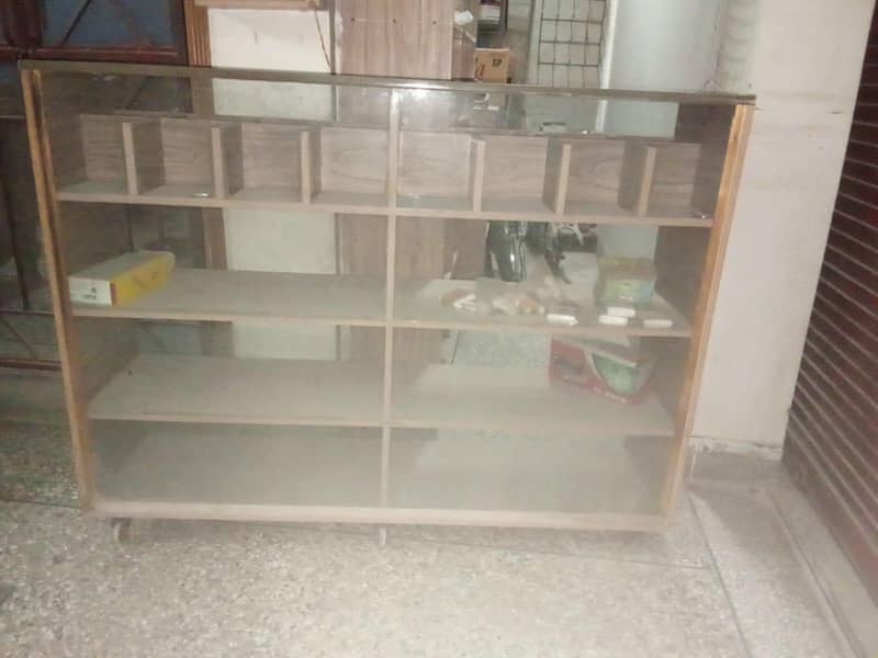 shop rack 0