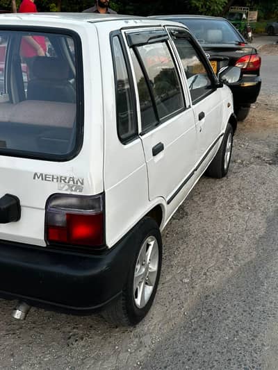 Suzuki Mehran VXR 2012
