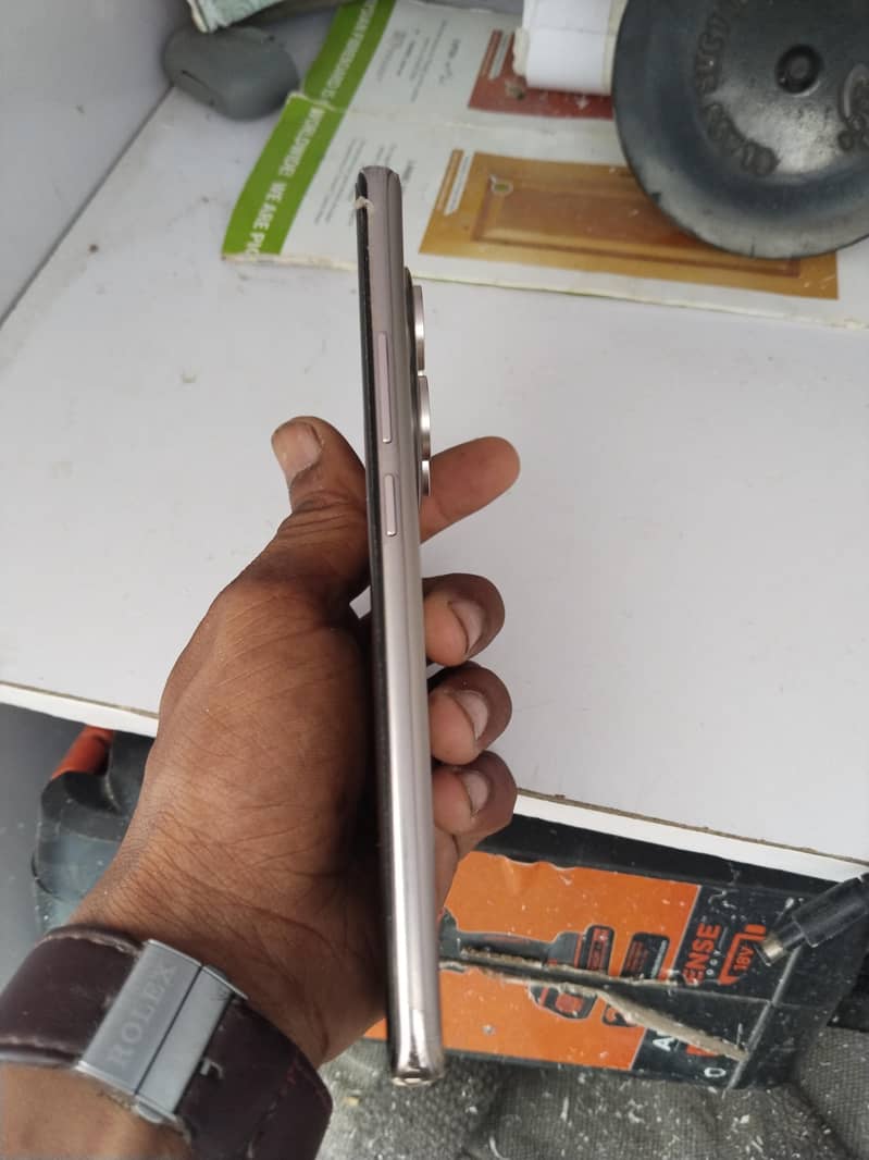 Xiaomi Redmi Note 14 Pro 2