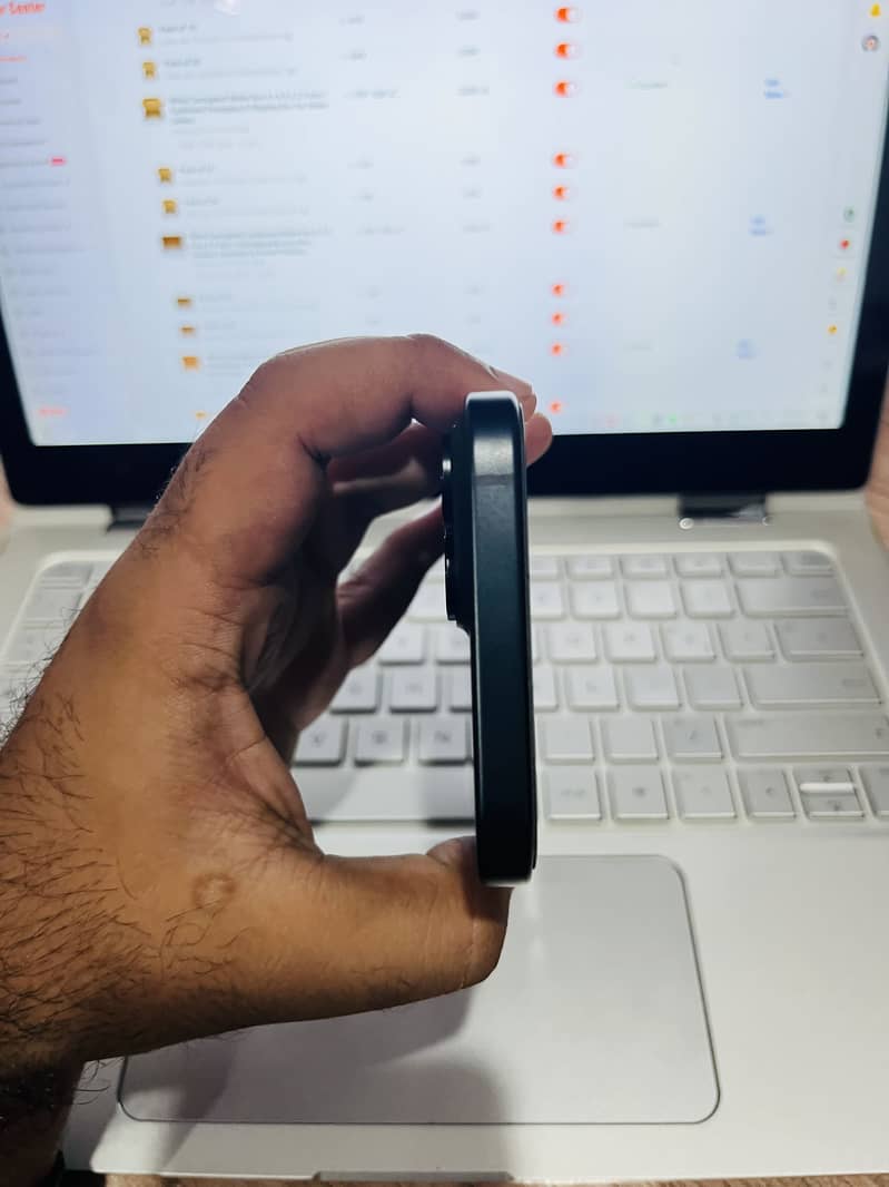 Apple iPhone 15 5