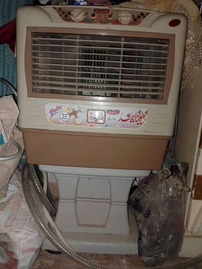 United Air Cooler for Sale Condition 8/10 Urgent Sale karna hay