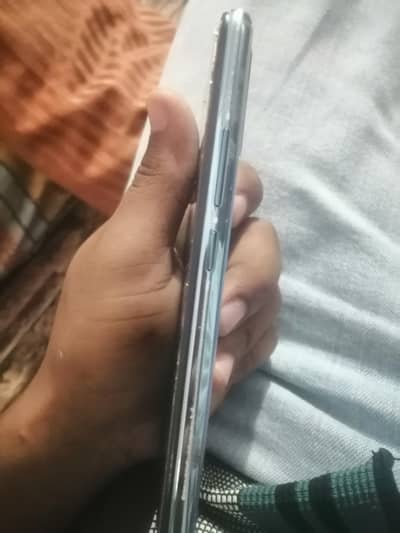 Vivo S1