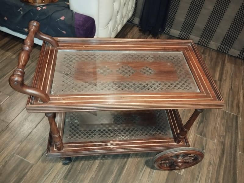 Tea trolley 0