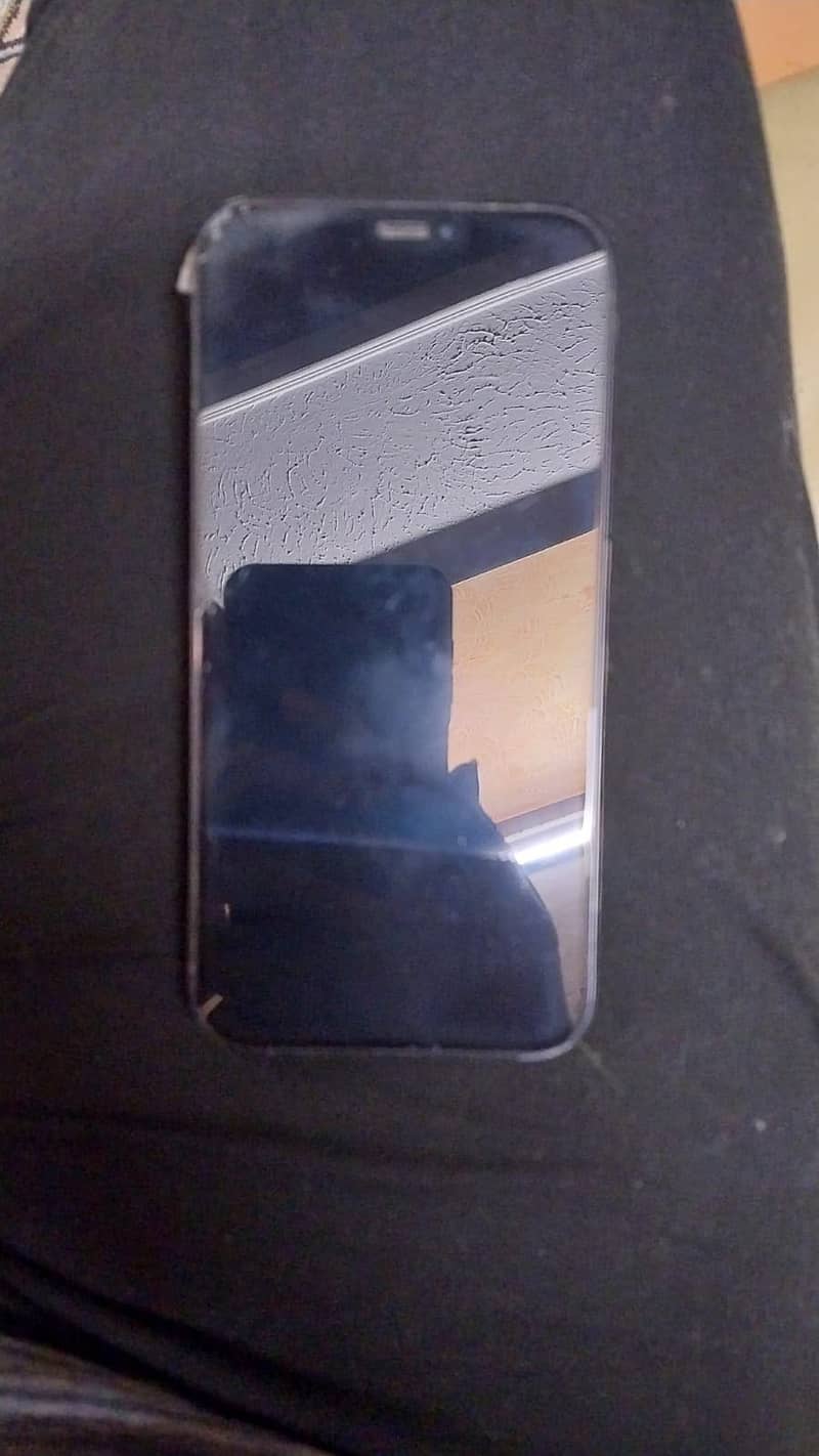 Apple iPhone 12 5