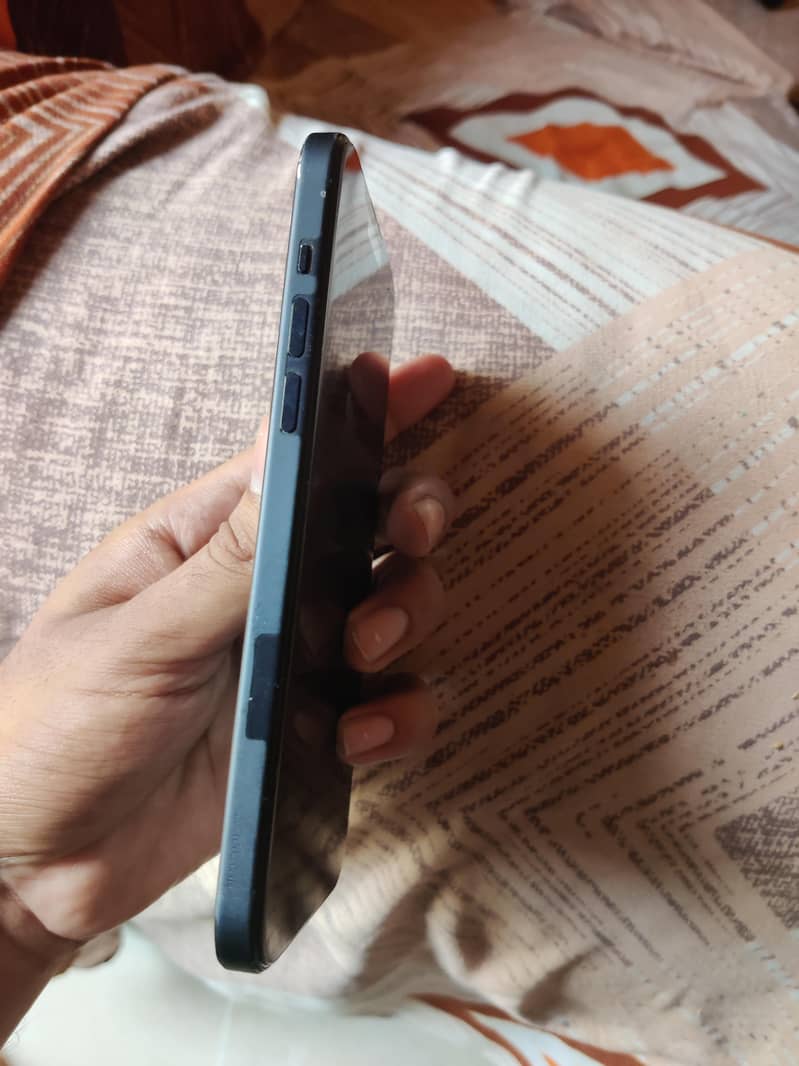 Apple iPhone 15 plus 1