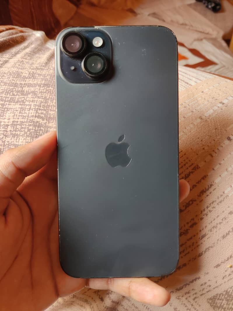 Apple iPhone 15 plus 7