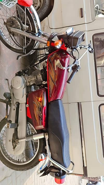 Honda 125 21/22 model