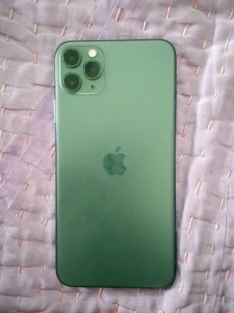 Apple iPhone 11 Pro Max 1