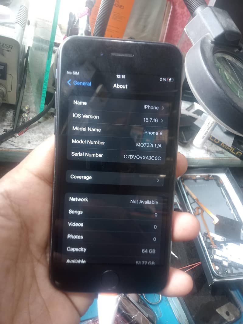 Apple iPhone 8 1