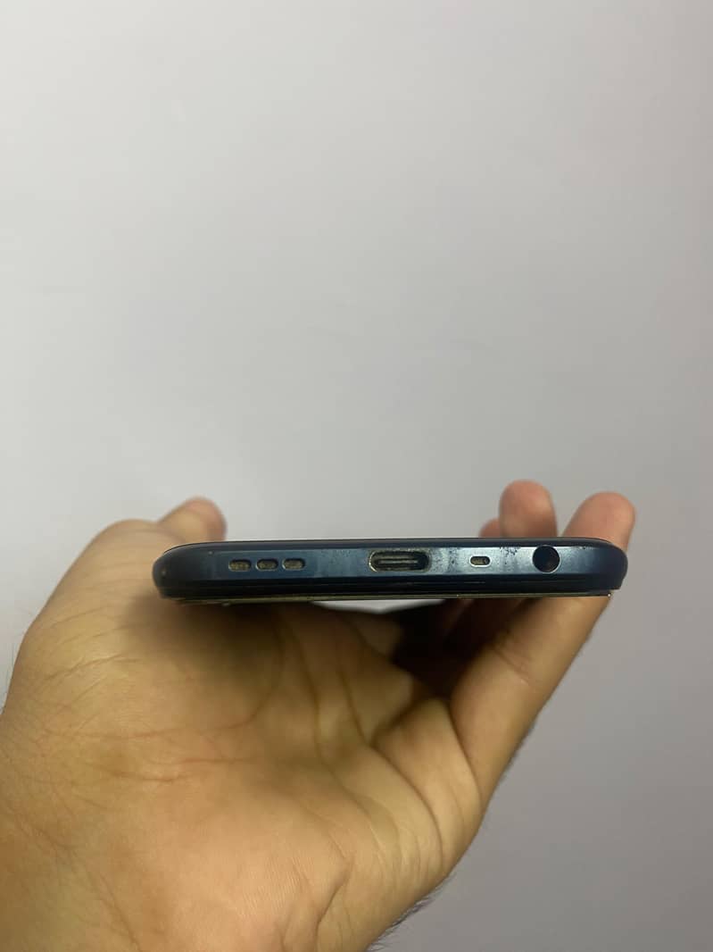 OPPO A54 4