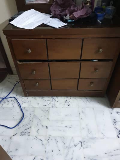 Used Dressing table for sale