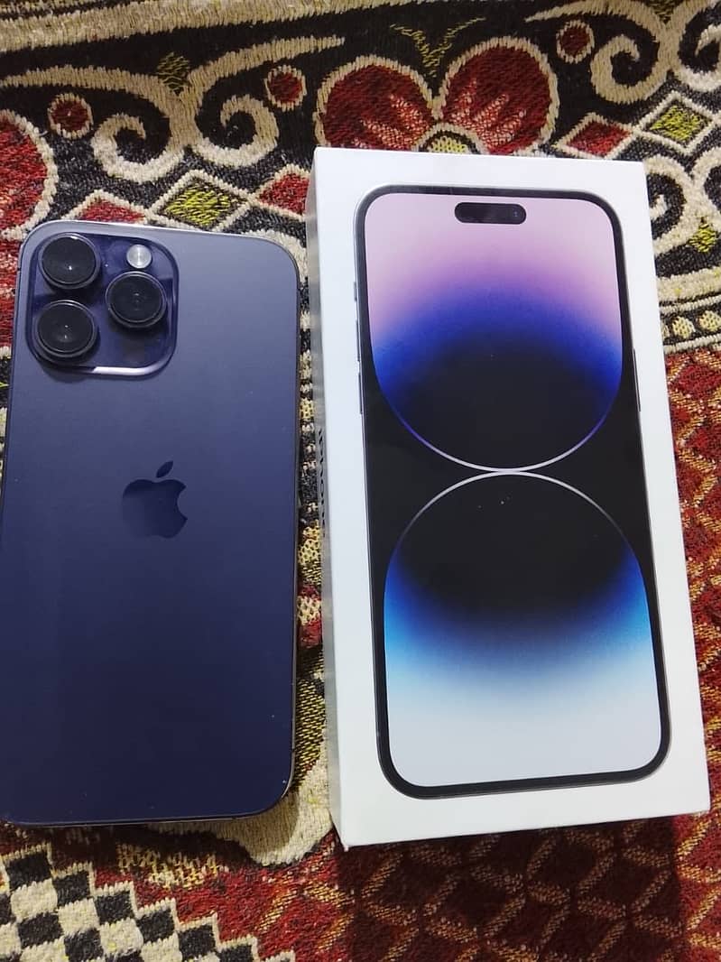 Apple iPhone 14 Pro Max 1
