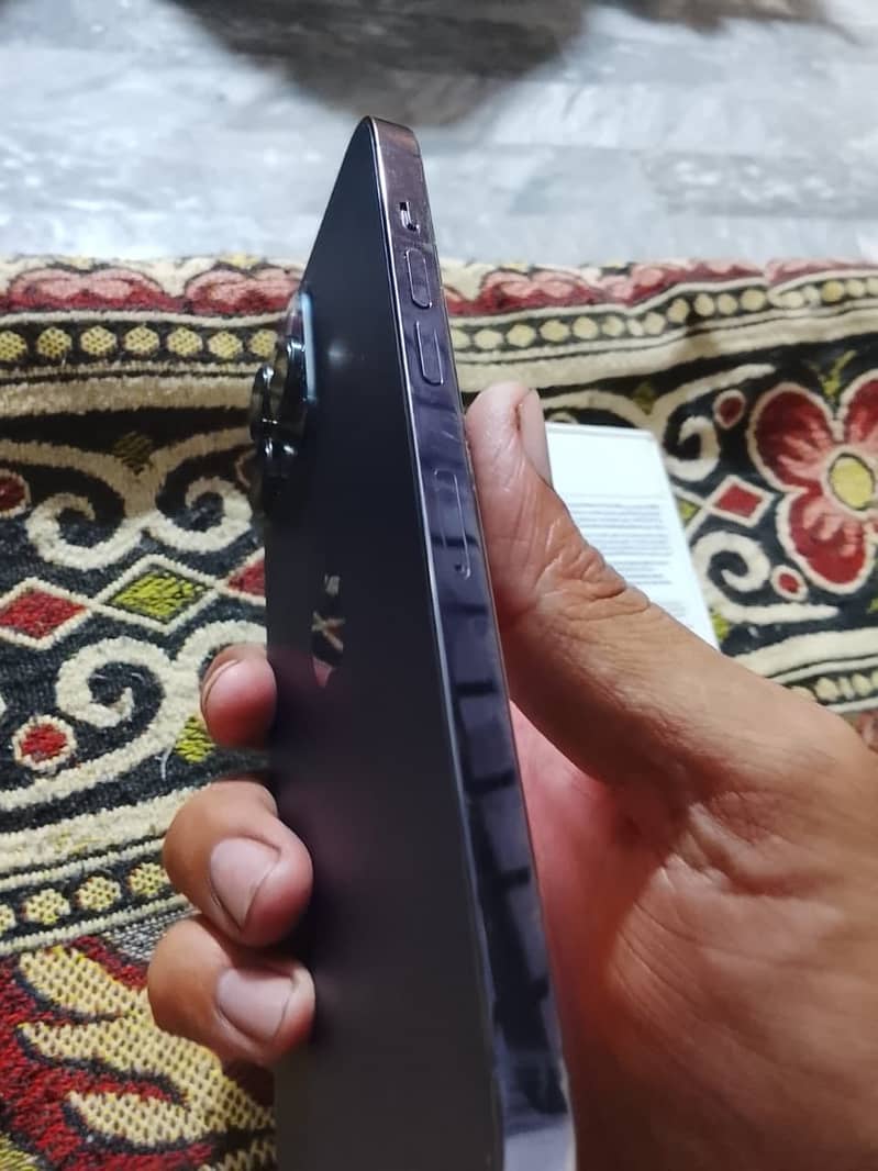 Apple iPhone 14 Pro Max 2