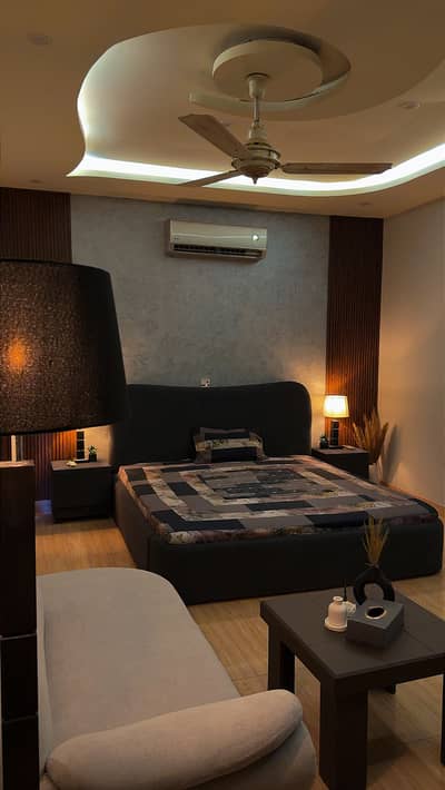 Modern bed hai bilkul use ni howa