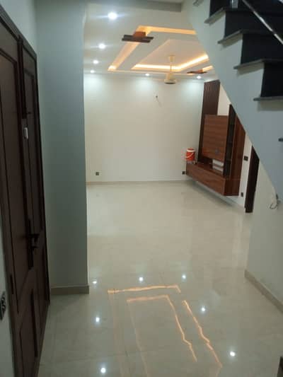 Flat 1st floor for rent in Bahria orchard phase 4 block G 5