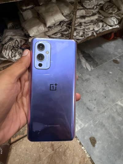 One Plus 9 5G 8+128GB CONDITION 10 BYE 10 EXCHANGE POSSIBLE