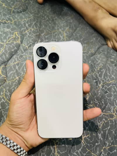 Apple iPhone 13 Pro