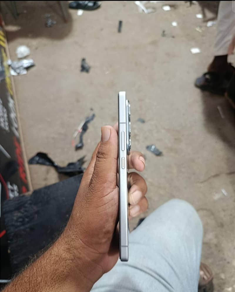 Infinix Note 50 Pro 4