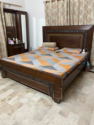 Wooden bed set